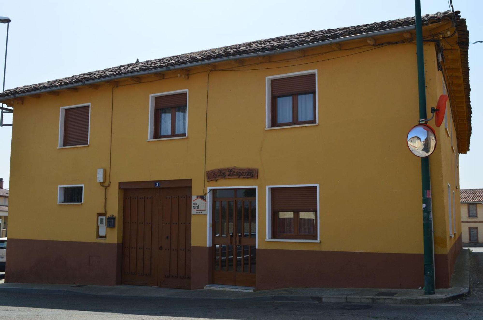 Casa Rural Los Lláganos Villaturiel Exterior foto